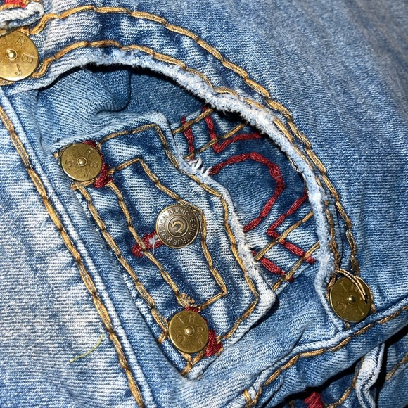 True Religion Rickys - Picture 7 of 10